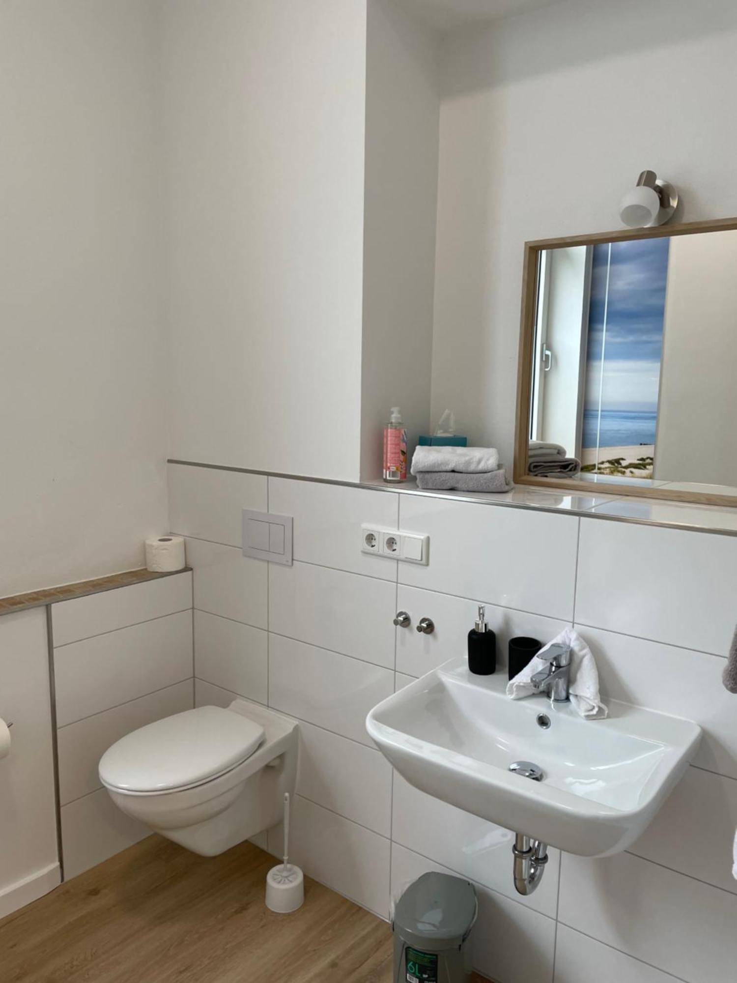 Hotel Alte Navigationsschule Rhauderfehn Екстер'єр фото